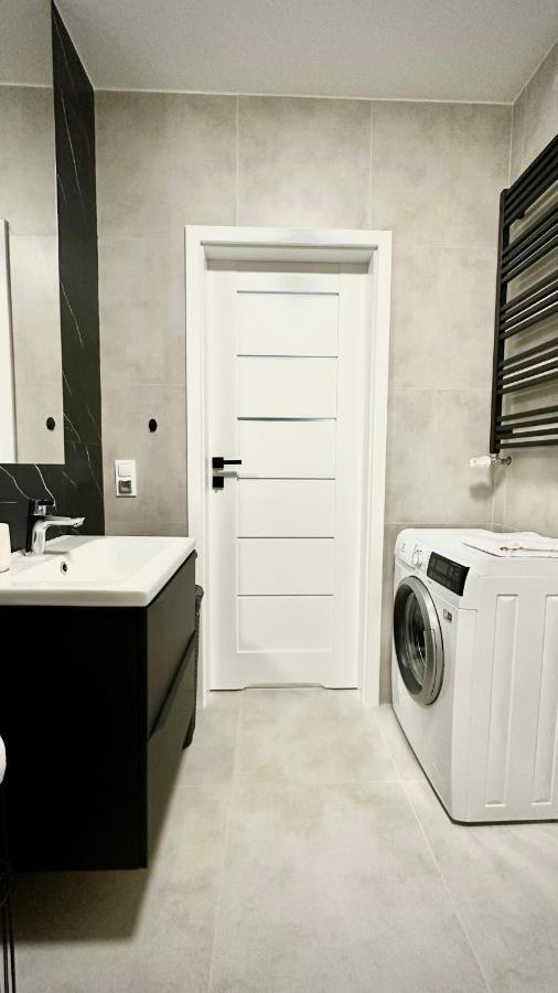 Apartament Elegant 2 Przemyśl Εξωτερικό φωτογραφία