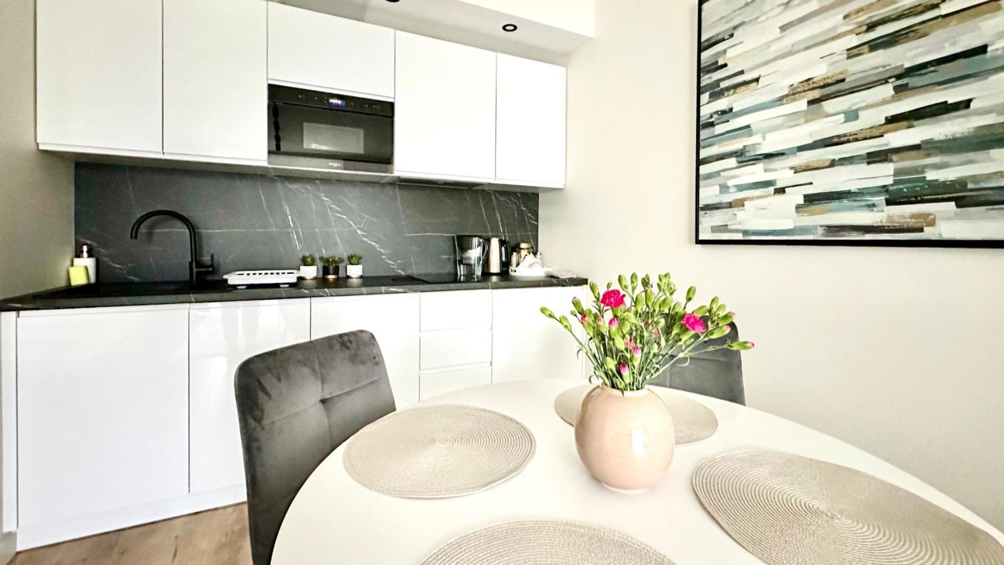 Apartament Elegant 2 Przemyśl Εξωτερικό φωτογραφία